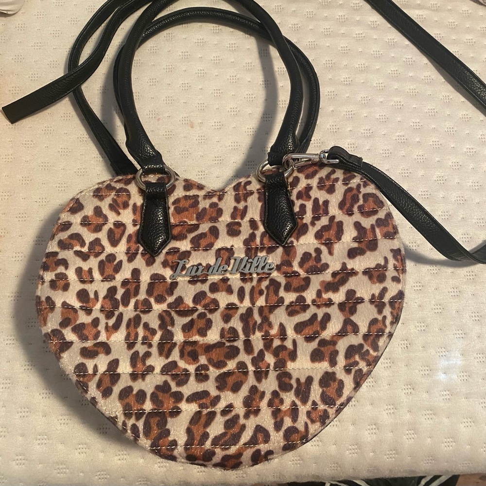 Lux De Ville Leopard Heart Purse